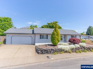 2487 Lyon St SE, Albany, OR 97322