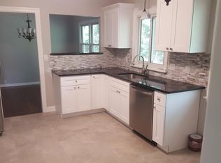 25 Morningside Ct, Pennington, NJ 08534