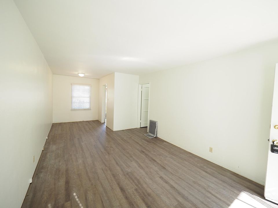 1st image of 7906 Painter Ave #1/2