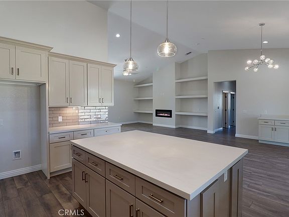 5th image of 14785 Tiger Tail Rd