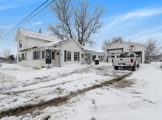 2362 S Michigan Rd, Eaton Rapids, MI 48827