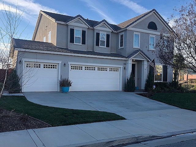 1st image of 30503 Lily Pond Ln