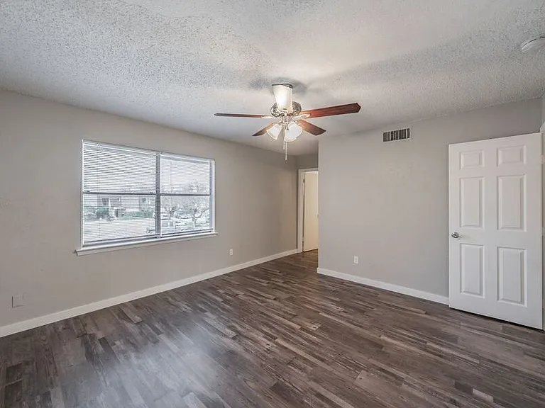 1774 Belshire Ct — Photo 22