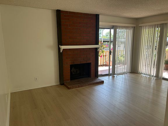 3rd image of 463 Arbor Lane Ct APT 106