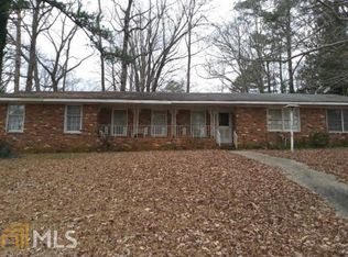 6627 Randall Mark Dr, Morrow, GA 30260