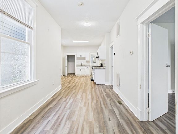 3rd image of 3314 3rd Ave APT 1