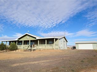 628 S Hoover Rd, Golden Valley, AZ 86413