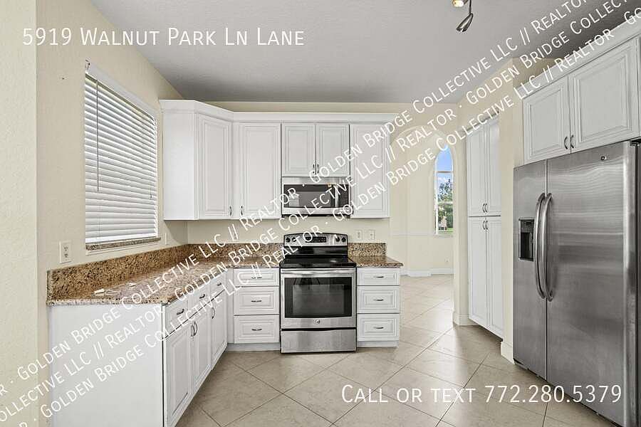 1st image of 5919 Walnut Park Ln