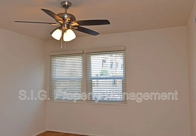 5637 Strohm Ave #1 — Photo 10