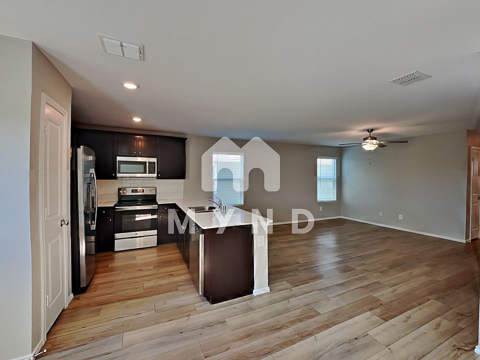 1st image of 10664 Sewell Cir