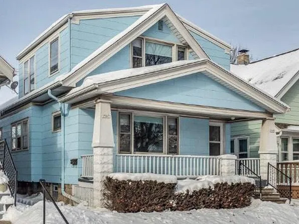 1945 S 68th St, West Allis, WI 53219