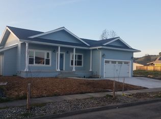 1317 Cashew Rd, Santa Rosa, CA 95403