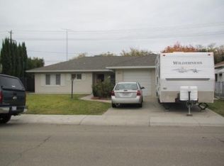 417 E Eaton Ave, Tracy, CA
