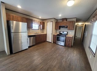 211 E 1st St #36, Converse, IN 46919