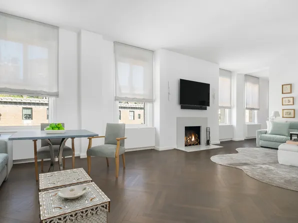 755 Park Avenue image 3 of 14