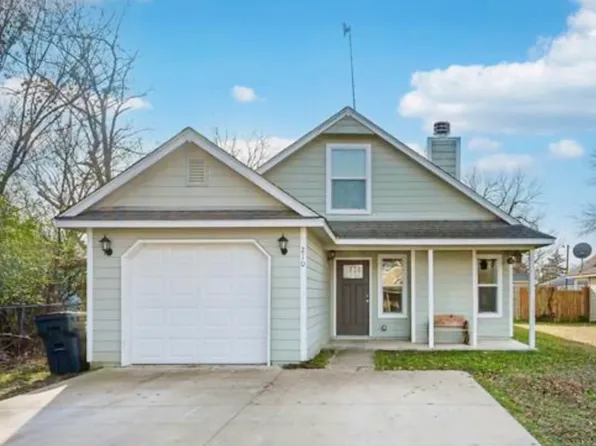 210 E 15th St, Mounds, OK 74047