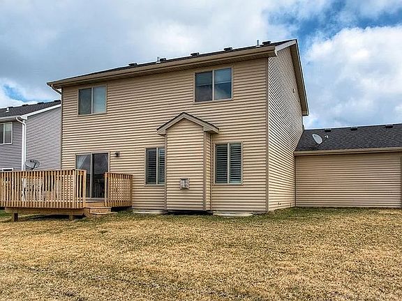 2nd image of 2460 SE Stone Prairie Dr