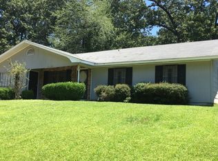 5630 Queen Mary Ln, Jackson, MS 39209