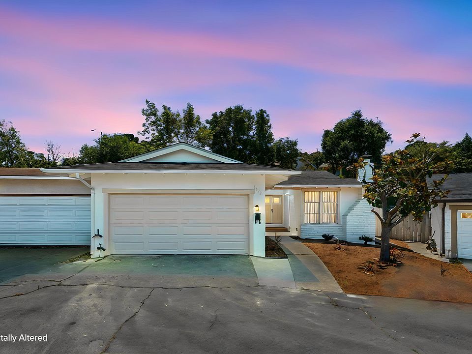 1st image of 1072 View Dr