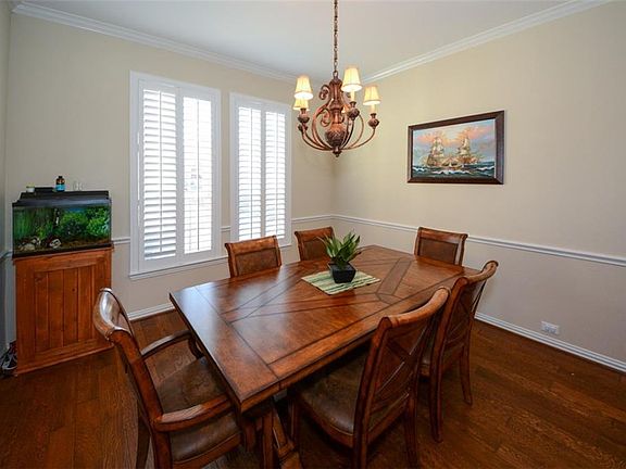 4th image of 7625 Ridgedale Ct