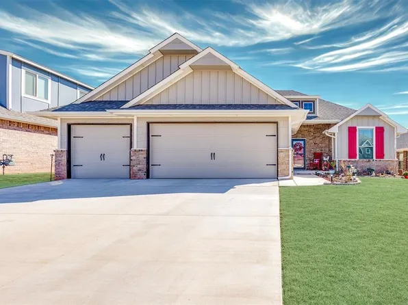 1624 NE 32nd St, Moore, OK 73160