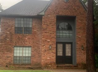 12418 Moorcreek Dr, Houston, TX 77070