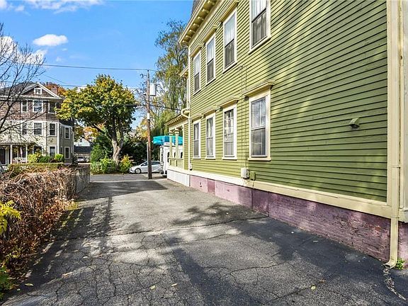 5th image of 40-42-40R Willow St