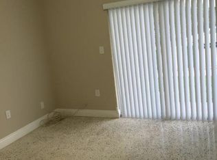 400 SW 10th St APT 3, Miami, FL 33130