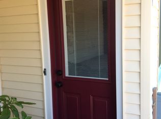 8 Dana Rd, Danbury, CT 06811