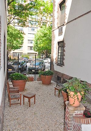 5th image of 370 Central Park W APT 610
