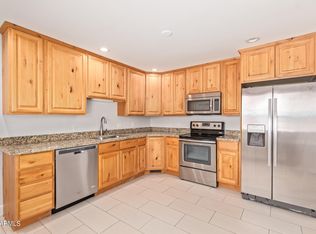 3202 W Citrus Way, Phoenix, AZ 85017