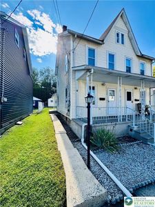 5208 3rd St, Whitehall, PA, 18052