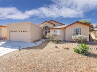8165 E Mesquite Ridge Cir, Tucson, AZ 85710