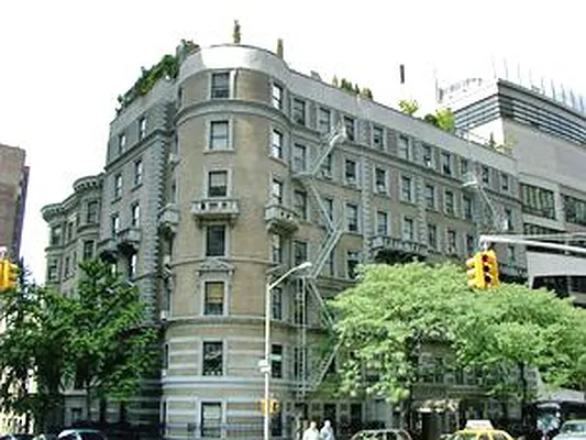 Sold by Citi Habitats | media 18
