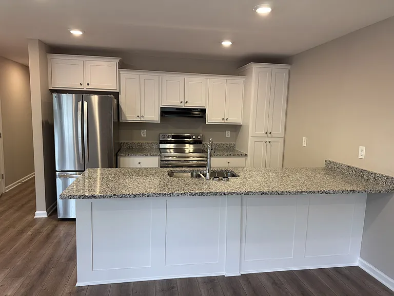209 Mountaindale Dr — Photo 7