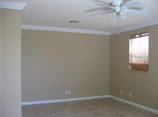 5th image of 322 W Pine St APT 10