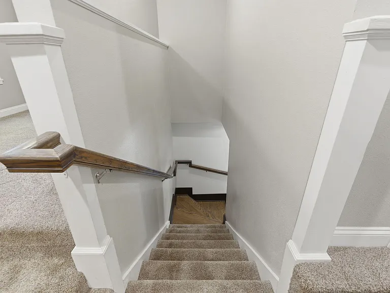 837 S Kentwood Ave — Photo 26