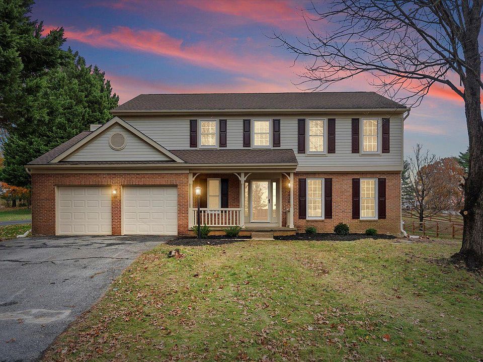 1st image of 4926 Ilchester Point Ct