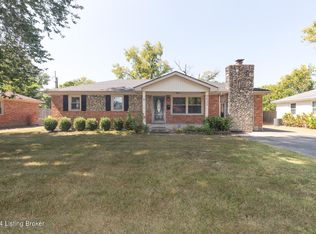 9532 Janna Dr, Louisville, KY 40272