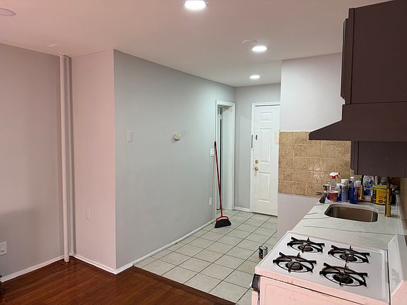 4th image of 2271 John F Kennedy Blvd APT 203