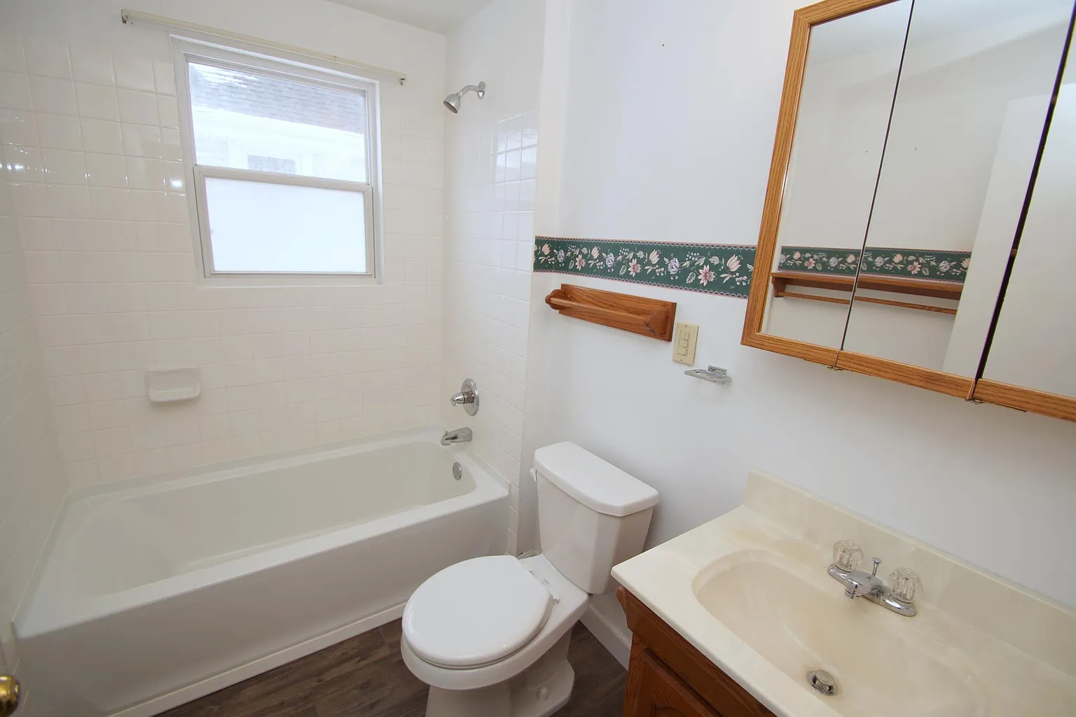 2226 Scott St photo 1