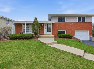 843 S School St, Lombard, IL 60148
