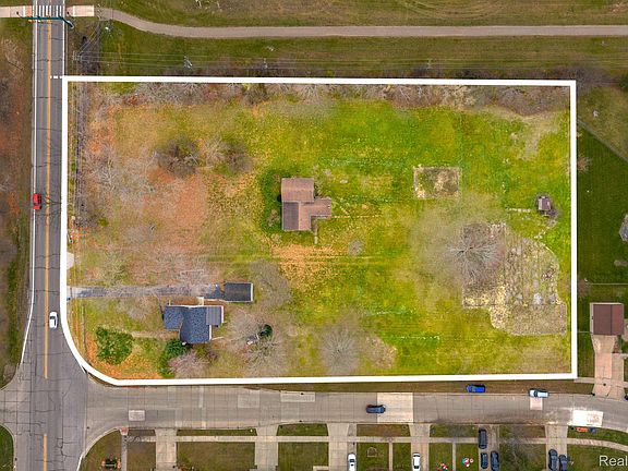 5th image of 42859 Palmer Rd