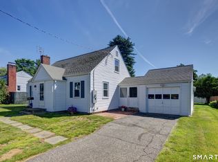 40 Oak Street, East Hartford, CT 06118