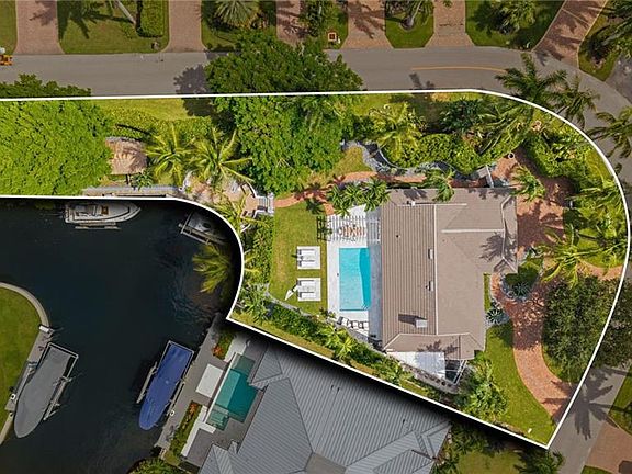 2nd image of 2030 Snook DR