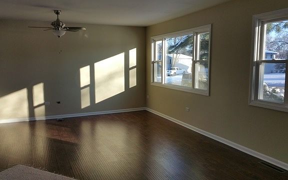 4th image of 36790 N Grandwood Dr
