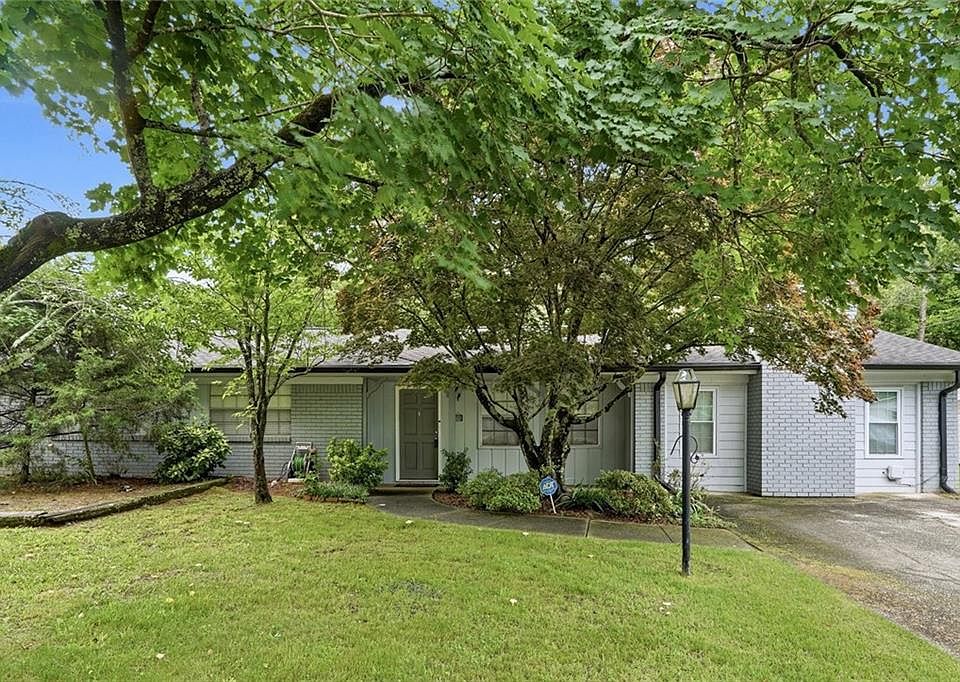 1st image of 1619 Ridgeview Dr NW