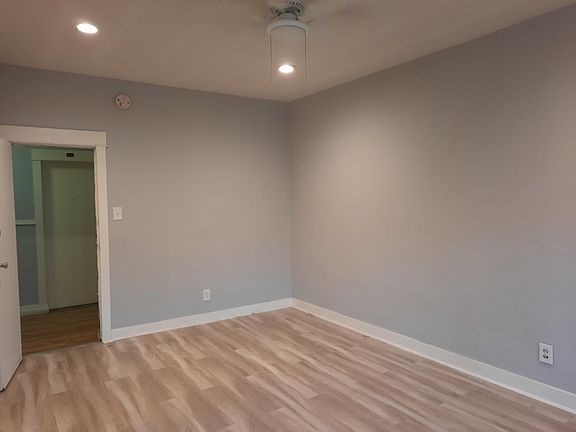 3rd image of 1331 Albany St APT 14