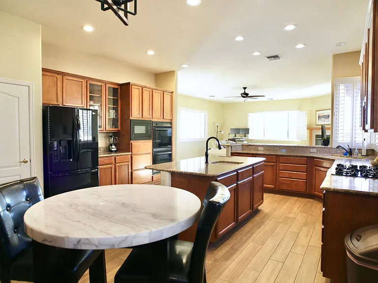 12129 N Tall Grass Dr — Photo 12