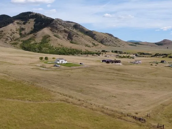 6650 N Country Estates Ln, Malad City, ID 83252